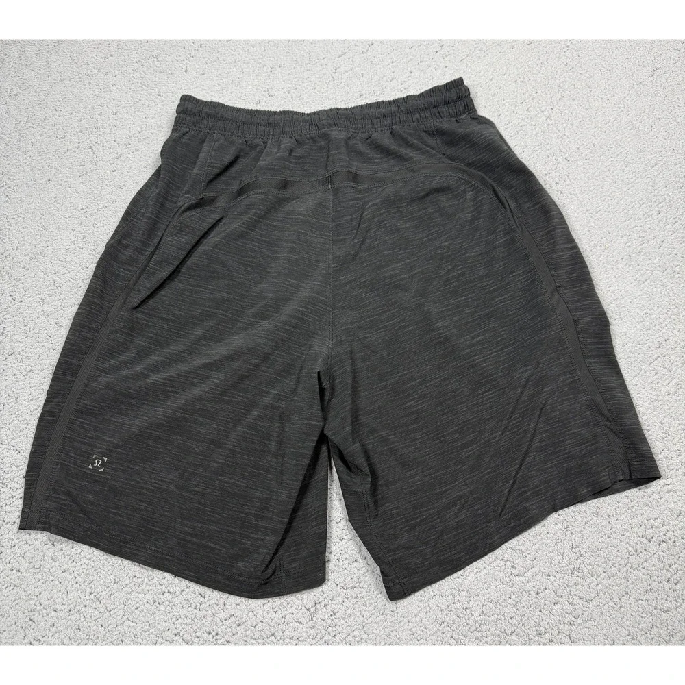 Lululemon Pace Breaker Shorts Mens Small Black Knit Running 9 Inseam Drawstring